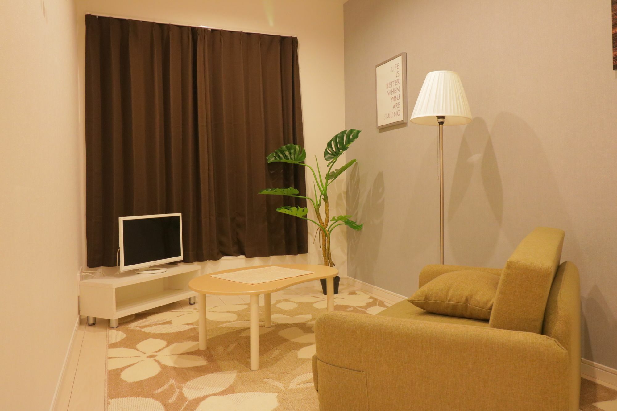 Hg Cozy Hotel No 12 京橋駅前 Osaka Exteriör bild