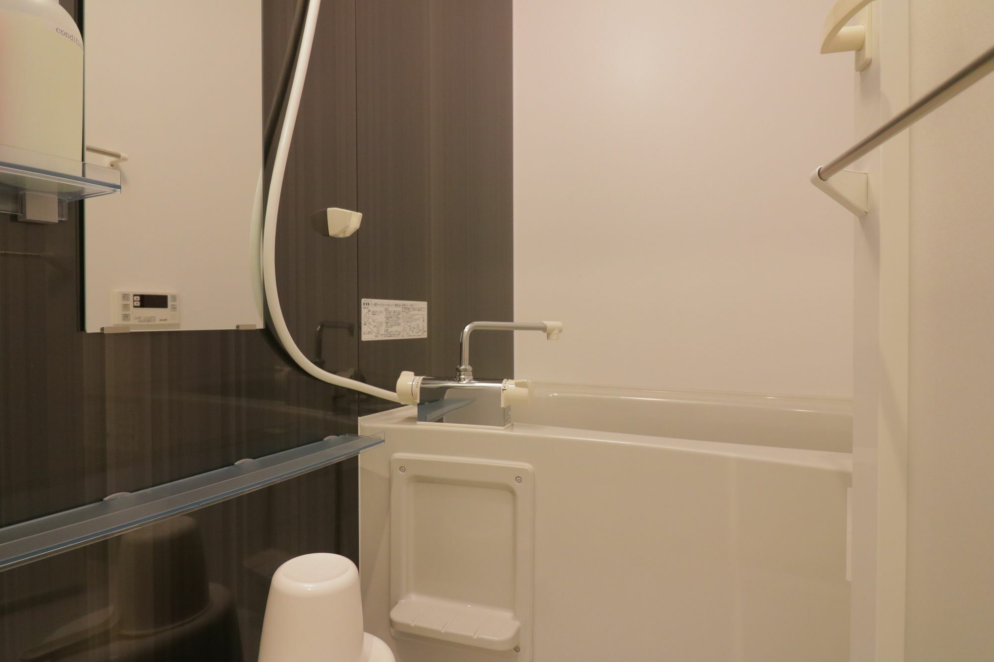 Hg Cozy Hotel No 12 京橋駅前 Osaka Exteriör bild